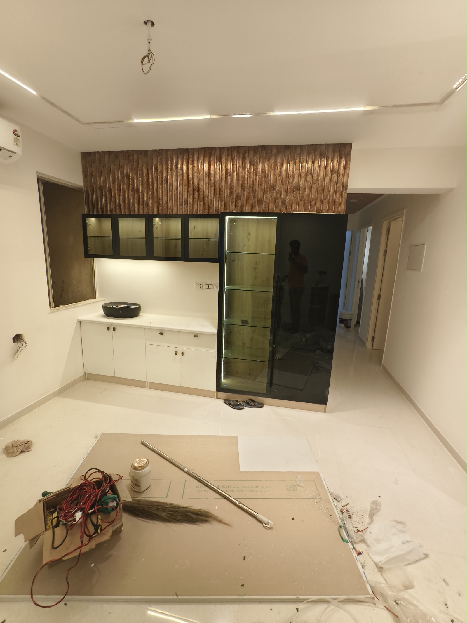 Sri Sangameshwara interiors, construction,modular kitchen, wood work — interior design portfolio in Bengaluru