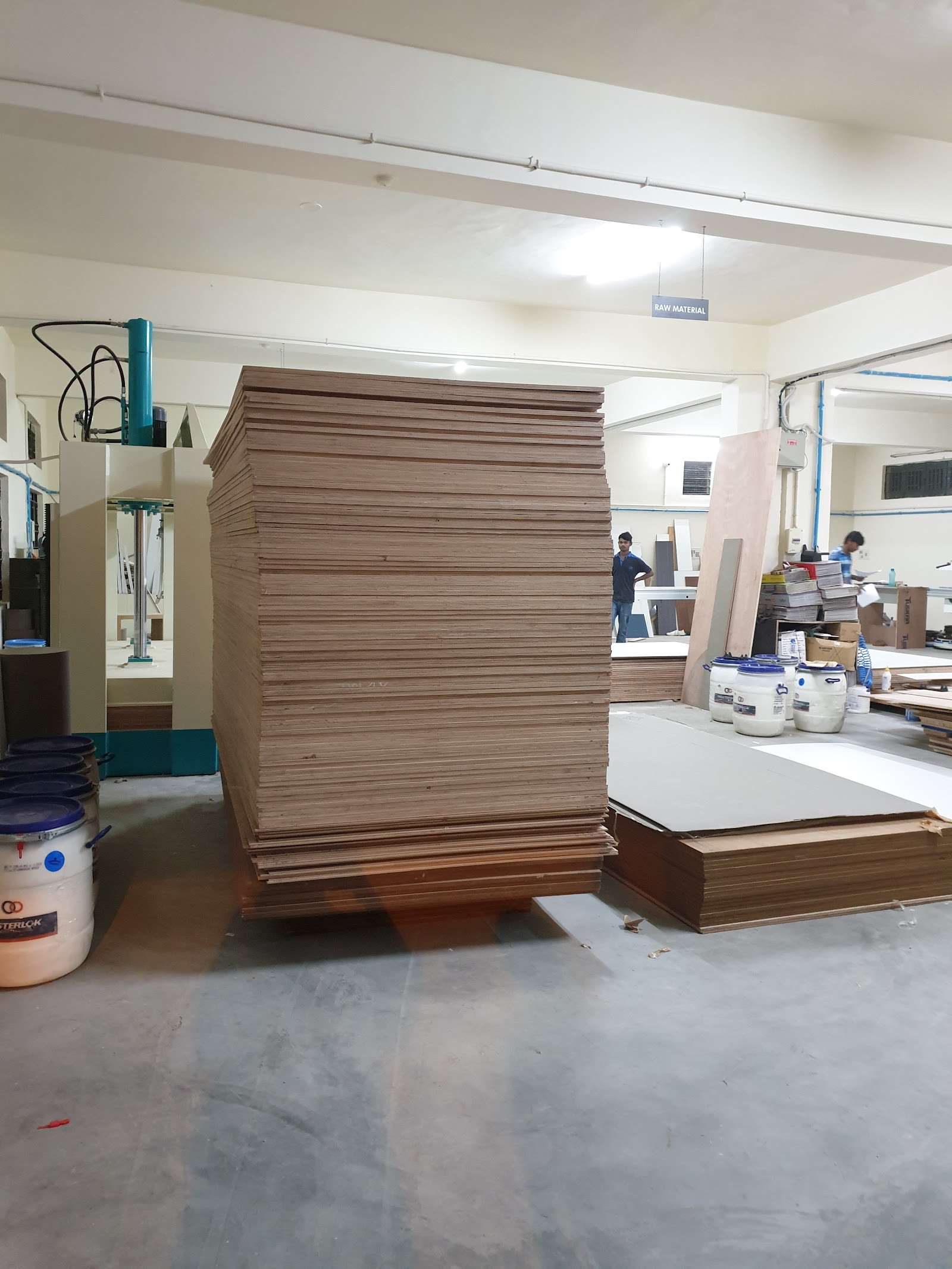 Decotales Interior Factory