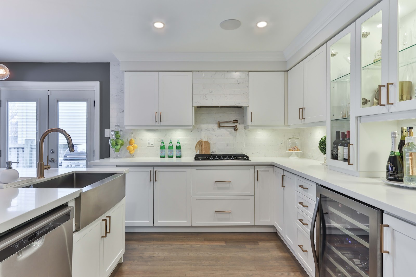 beige traditional kitchen with layout — real Indian home
