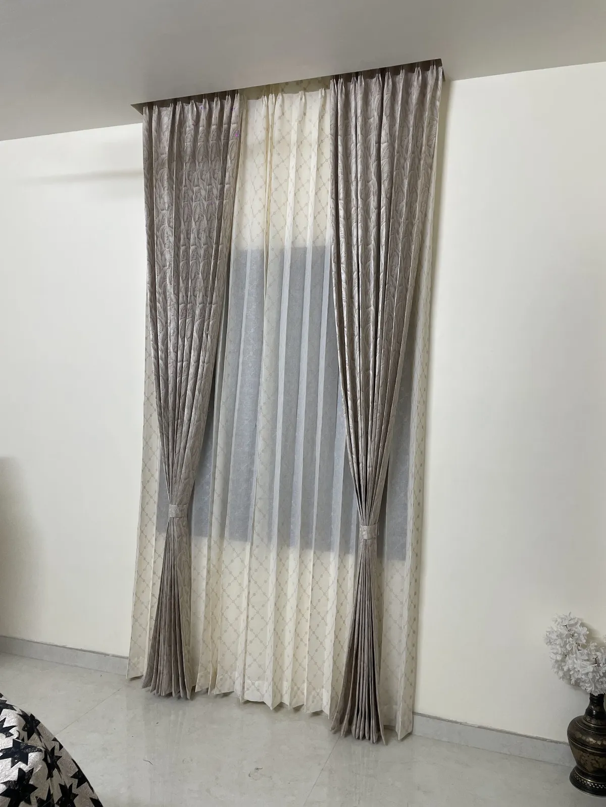 KALGIRI - Shop from Home | Window Blinds | Curtains | Mattresses | Wallpapers | Wooden Flooring | Motorised Tracks project 2