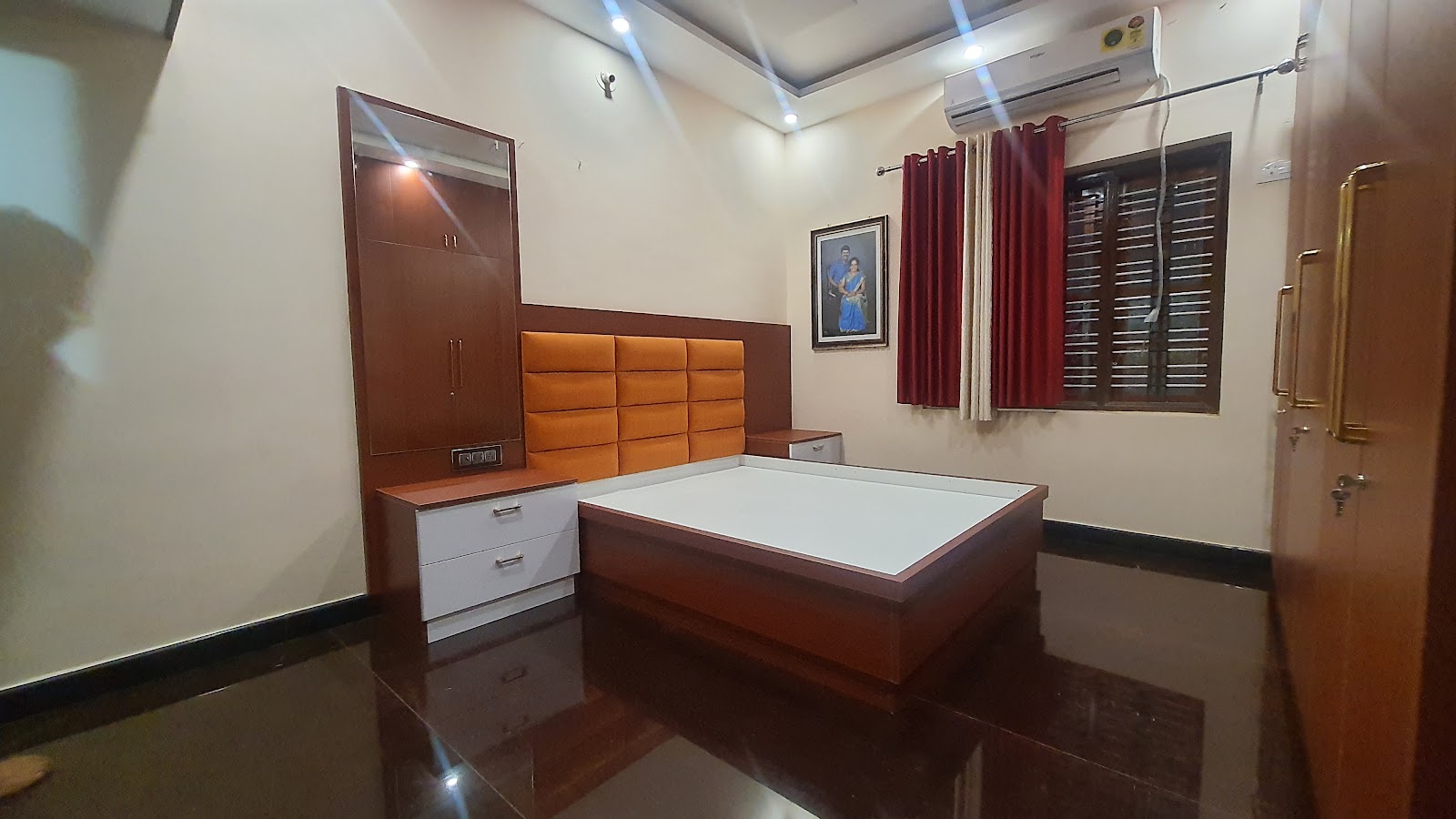 V DESIGNERS interior