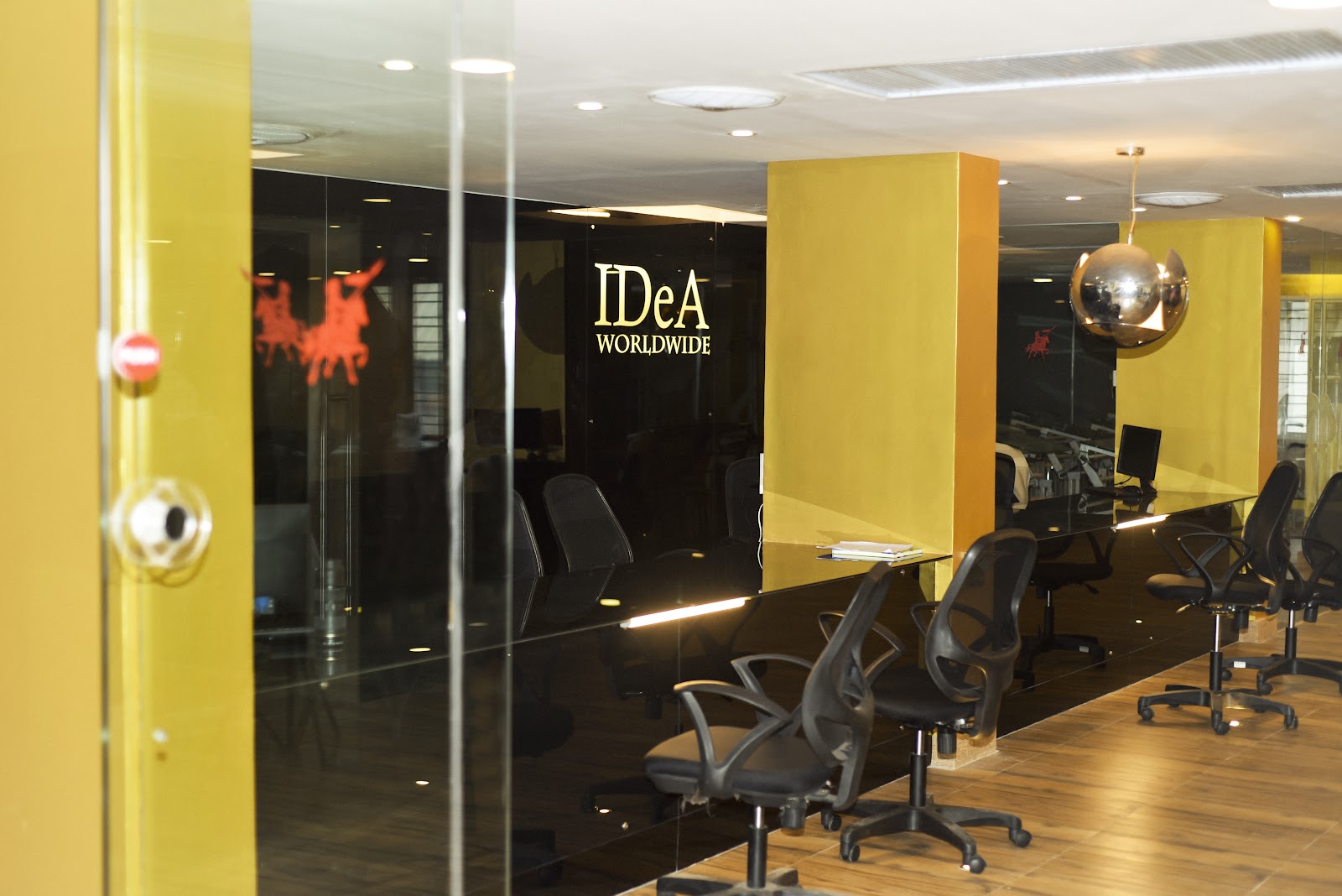 IDeA World College - Thomas Tower: Interior, Fashion and Graphic Design School