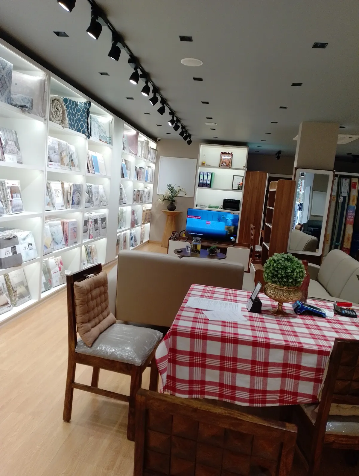 HOME KOMFORTS Furniture & Furnishings Store - Basavanagudi, Bengaluru project 1