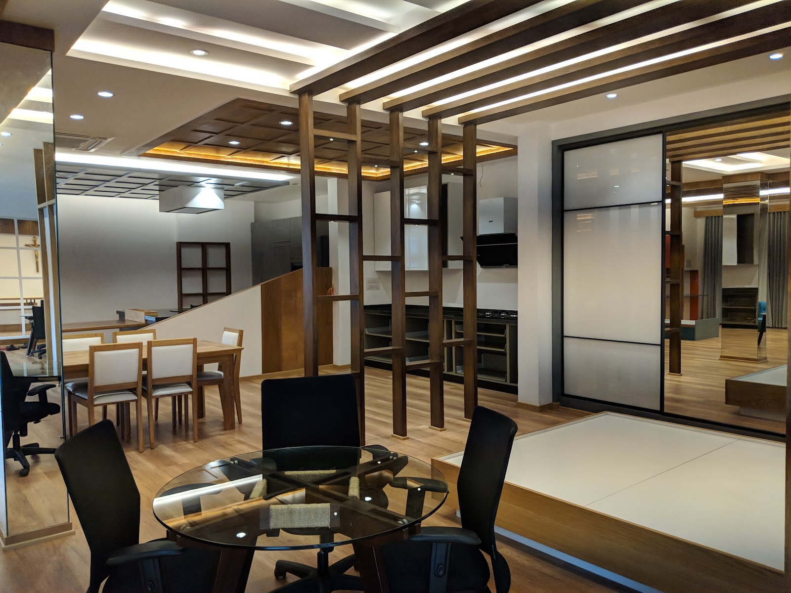 Leonardo Interiors interior
