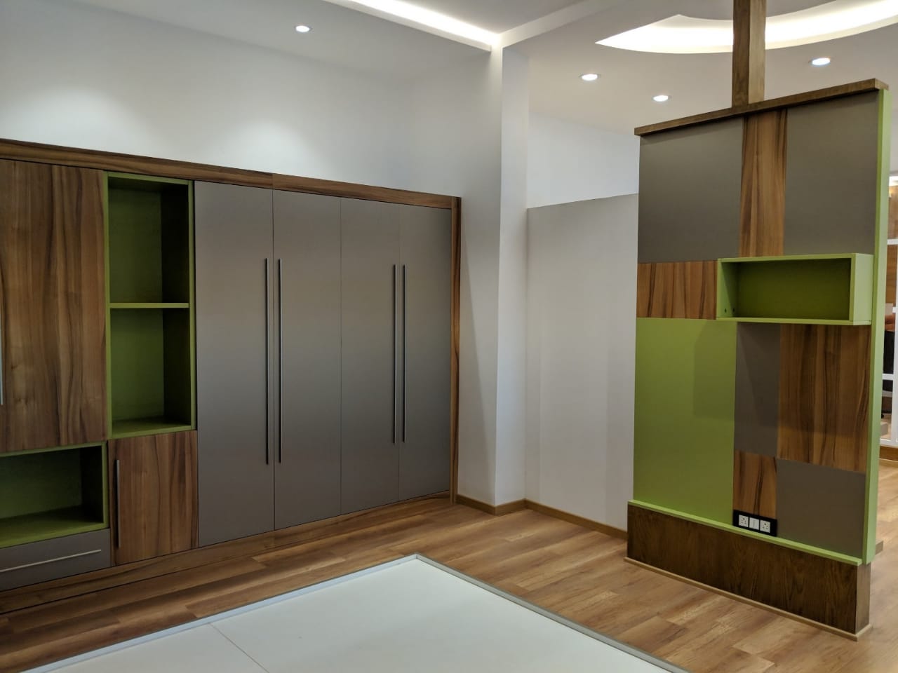Leonardo Interiors project