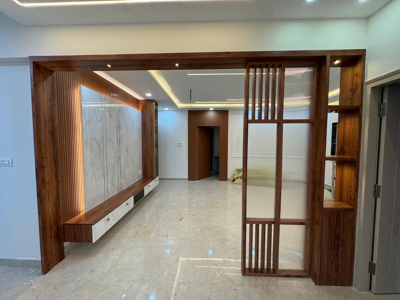 Grandeur Elite interior