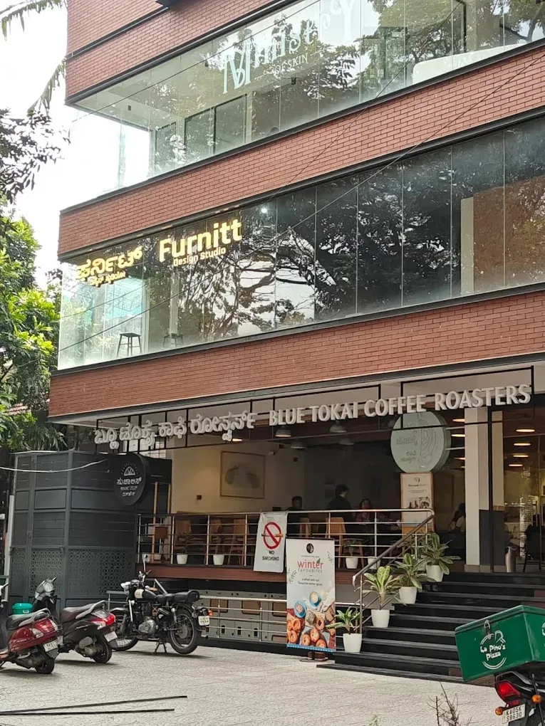 Furnitt Design Studio project 1