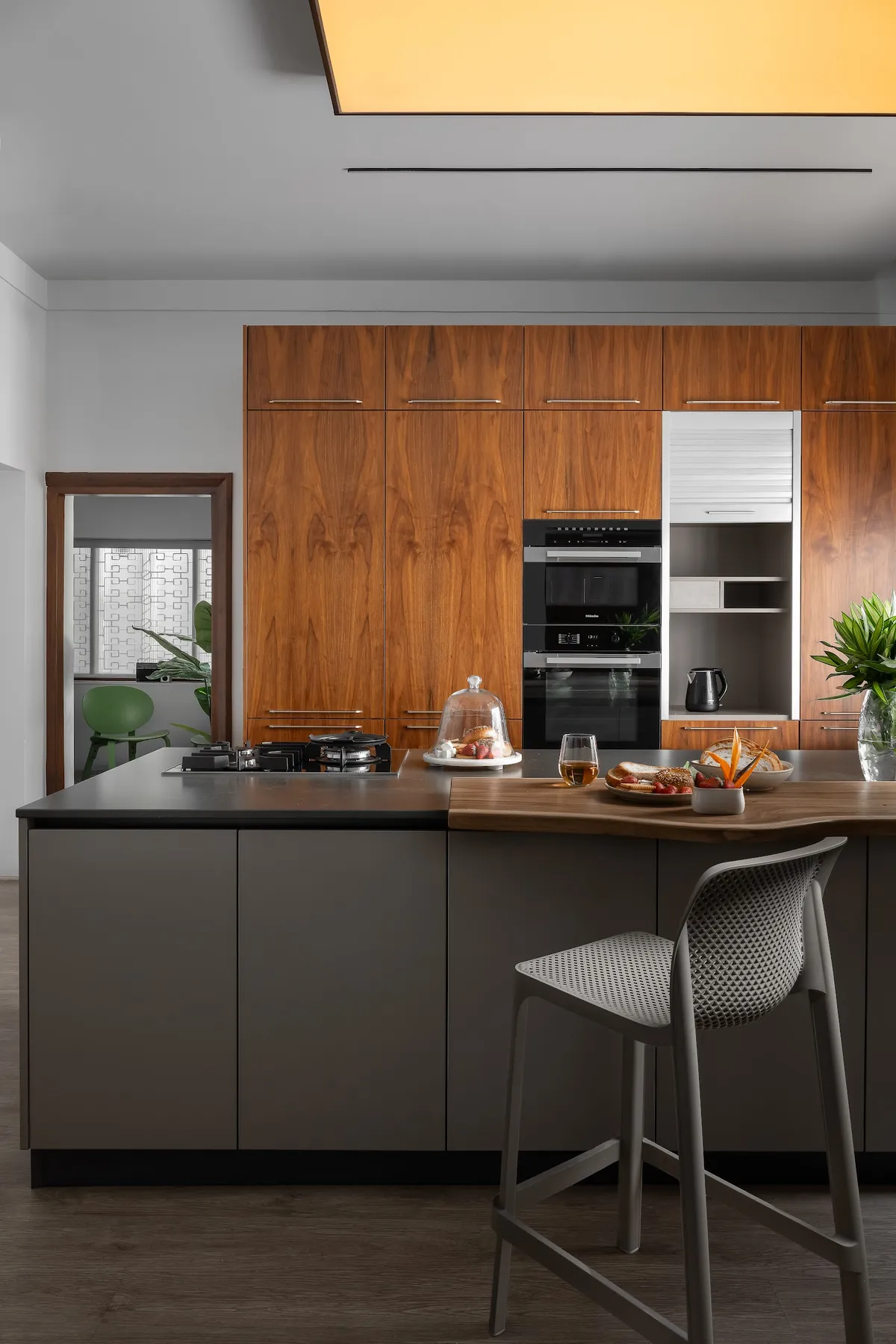 Cabinets and Me - Kitchen Experience Centre project 1