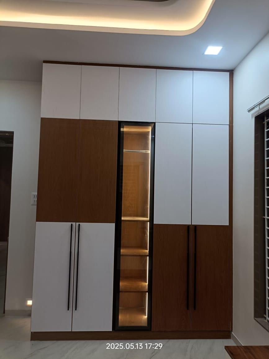 KEY INTERIORS - BACK OFFICE project