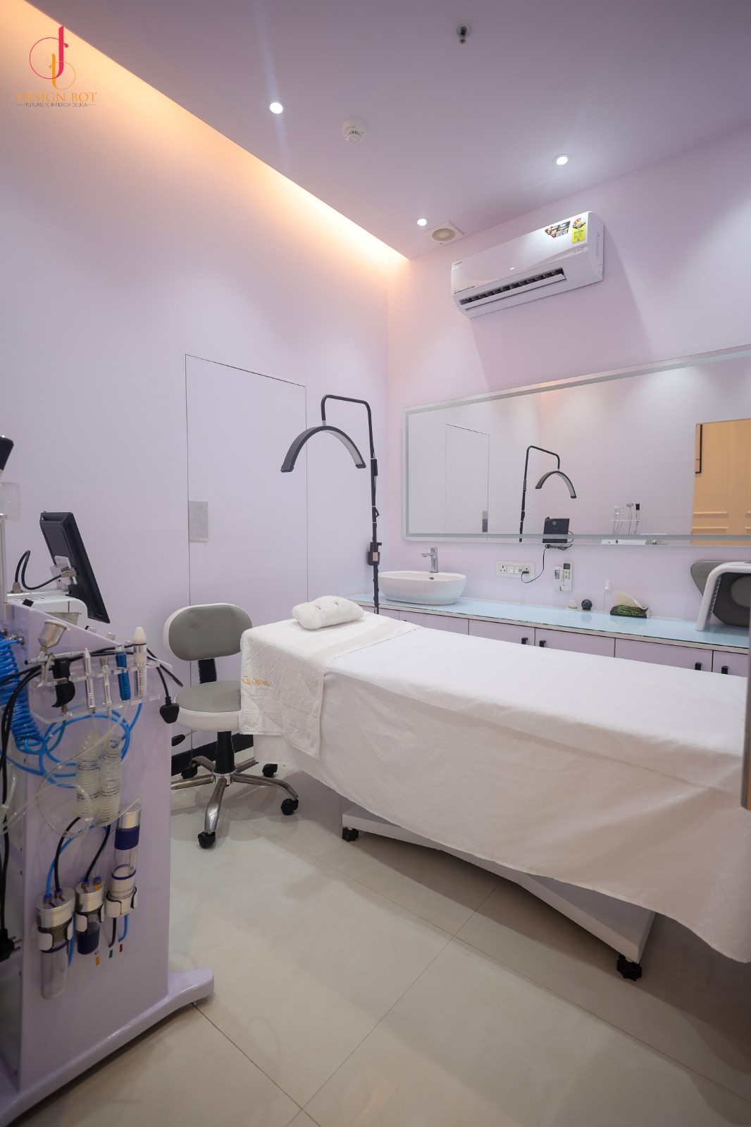 Glowniq Clinic — photo
