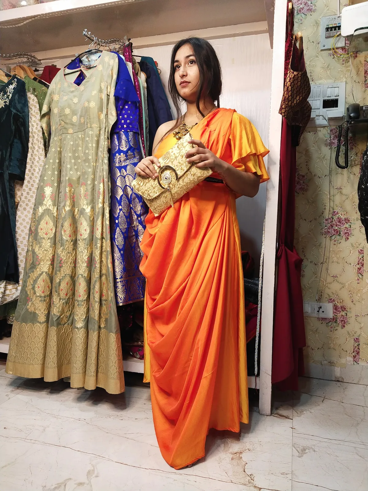 Meenal Creations - Fashion Studio (Boutique in Crossing Republik | Gaur City) project 2