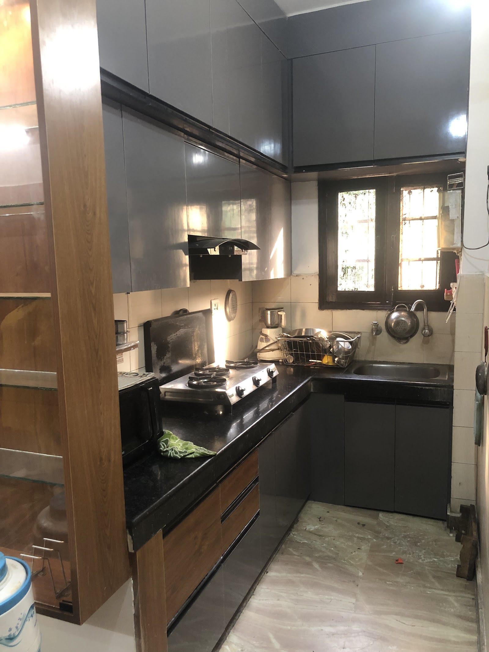 Interior Inshape Studio (Interior Designer) project