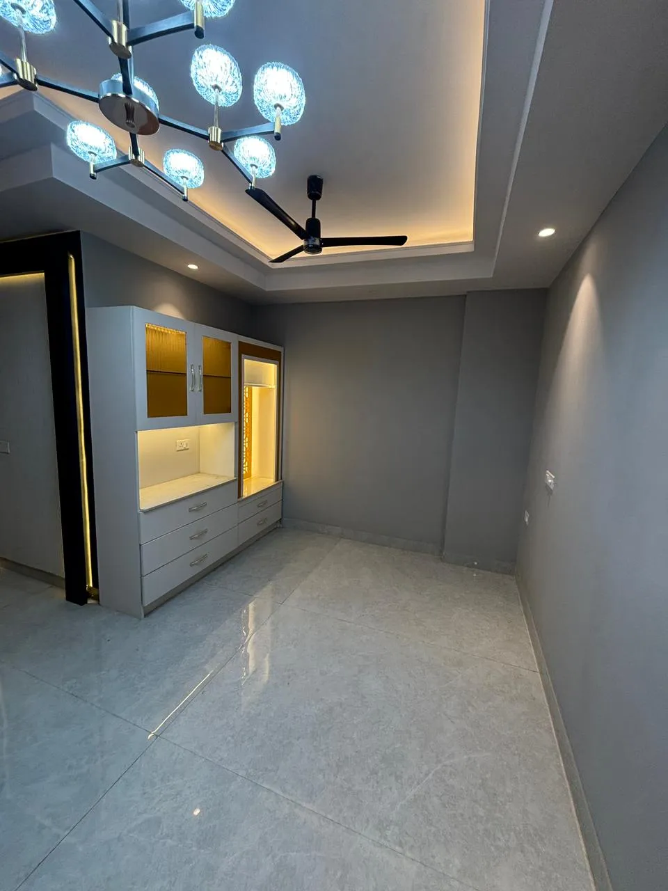 Tanasha Interior — interior design portfolio in Ghaziabad