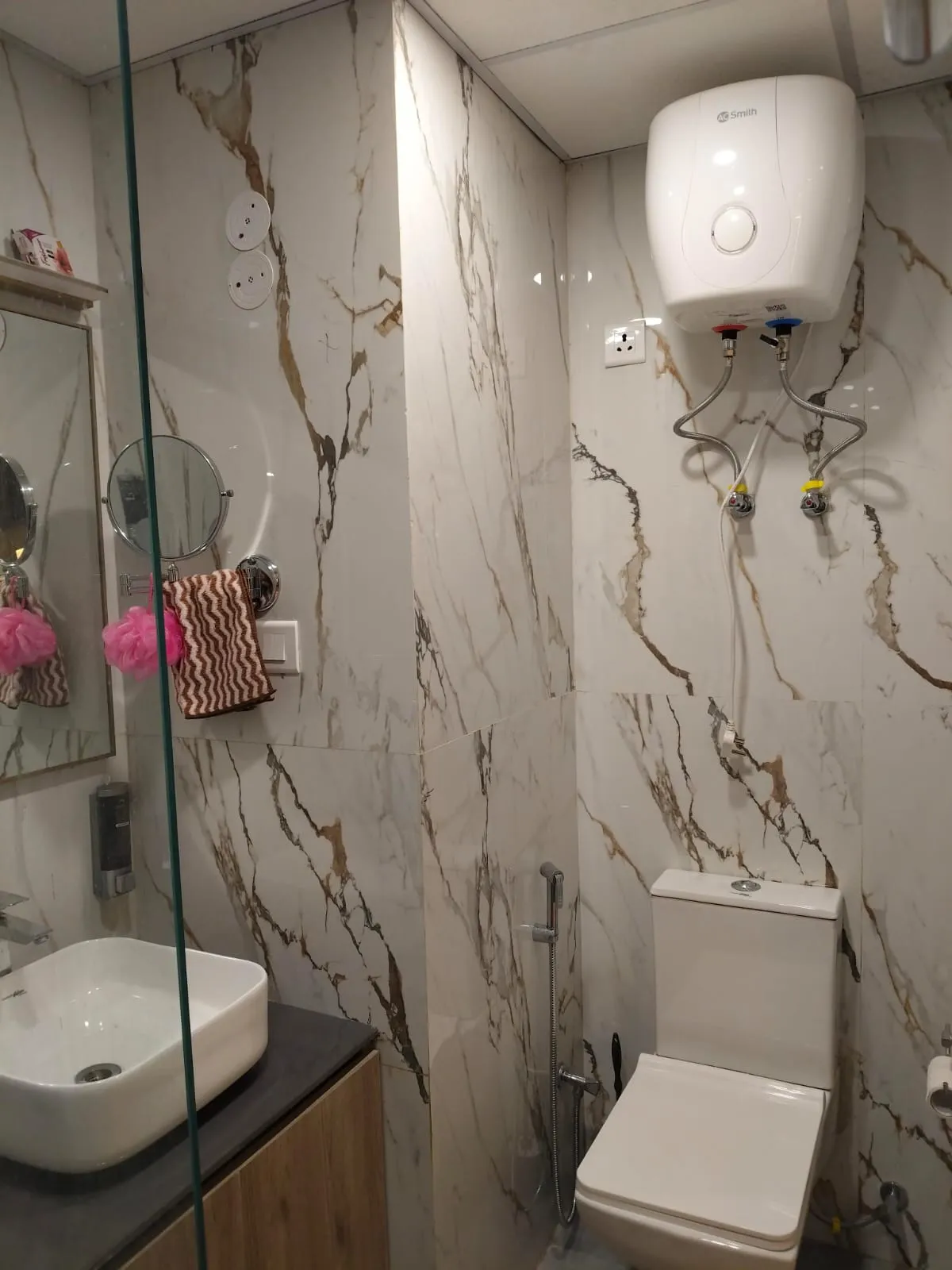 Casa Comforta Homestay Greater Noida project 1