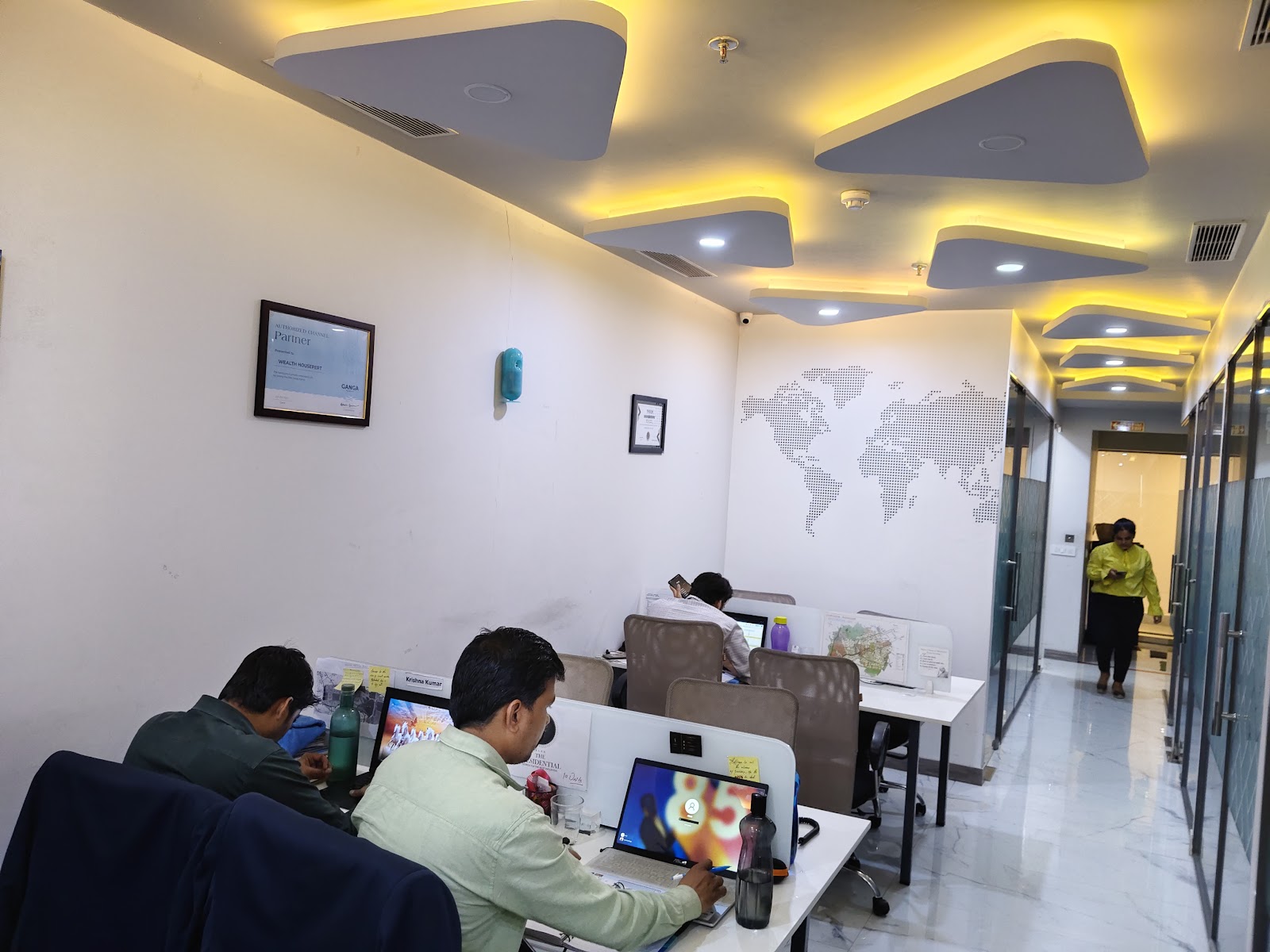 Flipspace By Jiggyasa And Utkarsh — interior design portfolio in Gurgaon