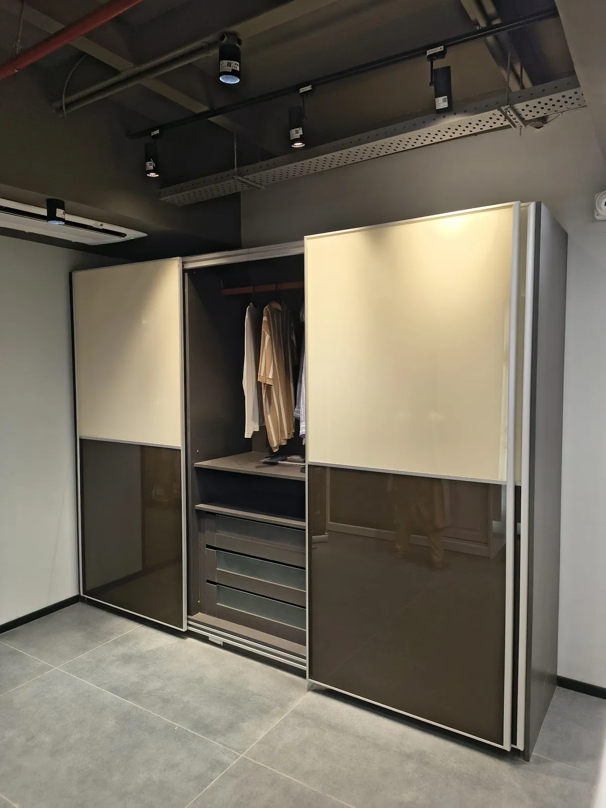 Livspace - Interior Design Studio, Kukatpally project 3