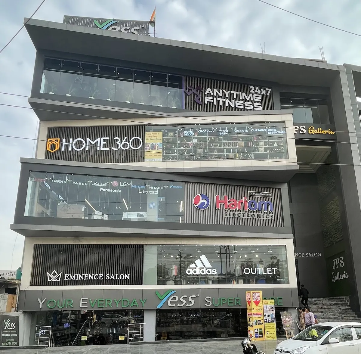 HOME 360 - Sector 104, Noida — interior design portfolio in Noida
