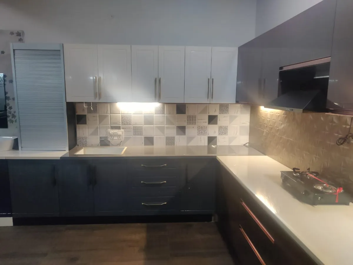 Modern Lane project 1