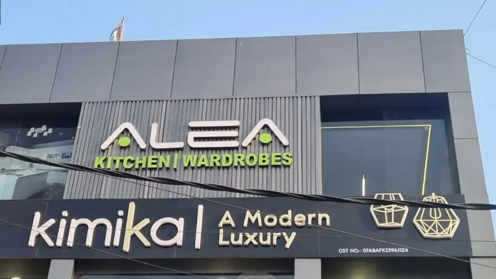 Alea Modular Kitchens | Wardrobe — interior design portfolio in Noida