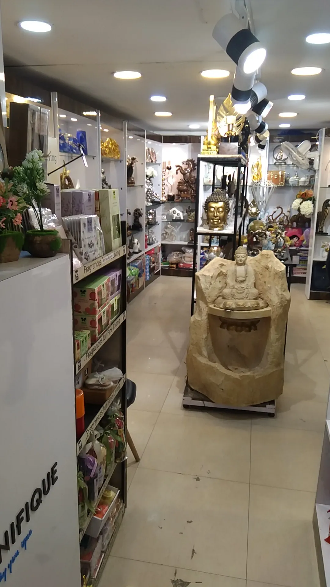 MAGNIFIQUE — interior design portfolio in Noida