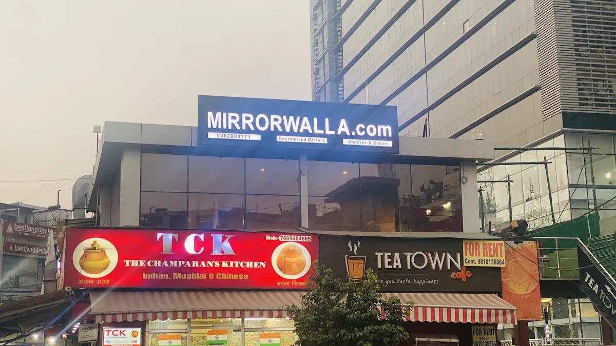 Mirrorwalla — interior design portfolio in Noida