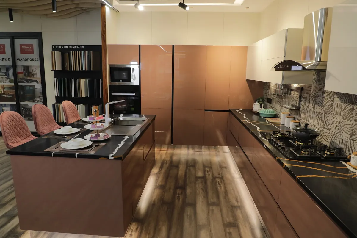 Sleek Kitchen and Wardrobes - Modular Kitchen & Wardrobes in Noida, Sleek Kitchen in Noida, Kitchen Noida project 3